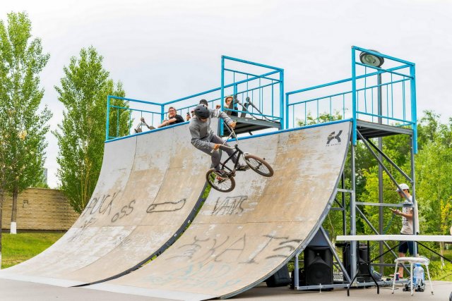 Первый Чемпионат Республики Казахстан по BMX freestyle